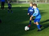 S.K.N.W.K. JO10-1 - FC De Westhoek '20 JO10-2 (competitie) seizoen 2022-2023 (najaar - 2e fase)) (53/85)